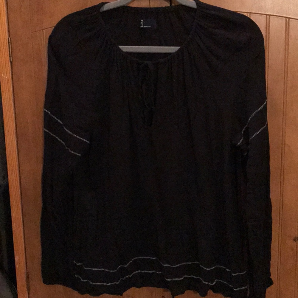 Gap shirt